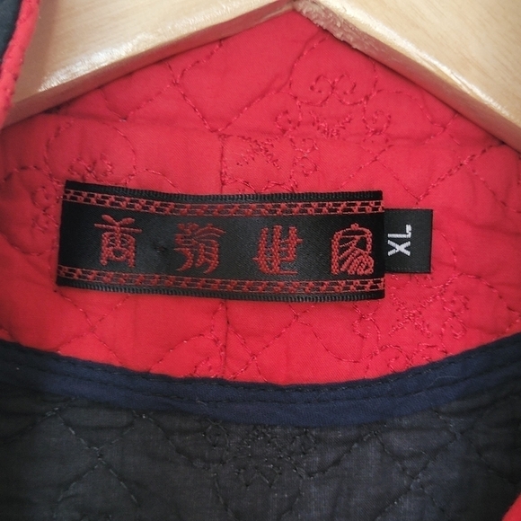 Embroidered Button Front Vest - Picture 5 of 9